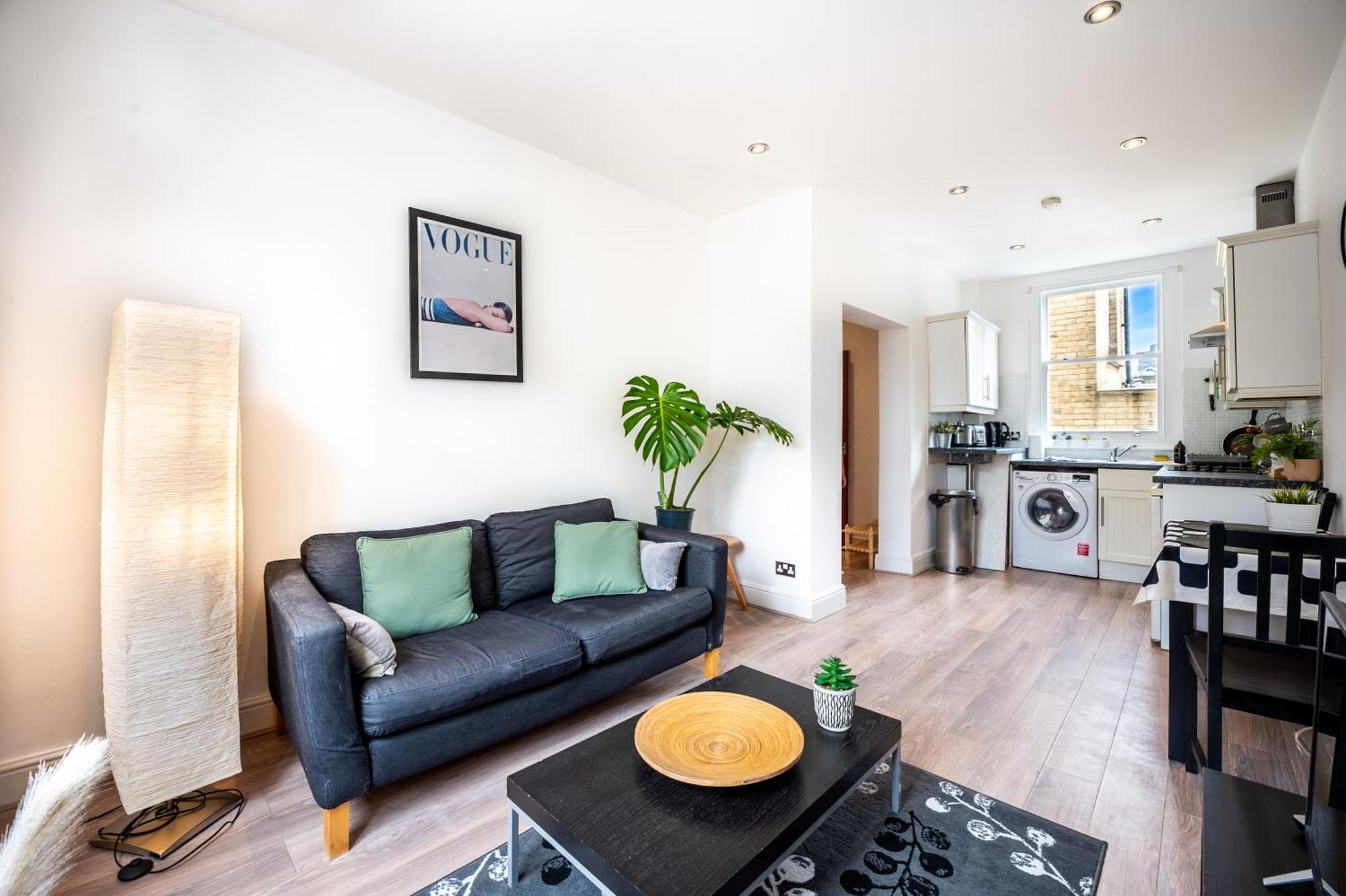 Appartement One-Bed Flat, Kensington, Bank Payment To The Host Within 24H From The Reservation à Londres Extérieur photo