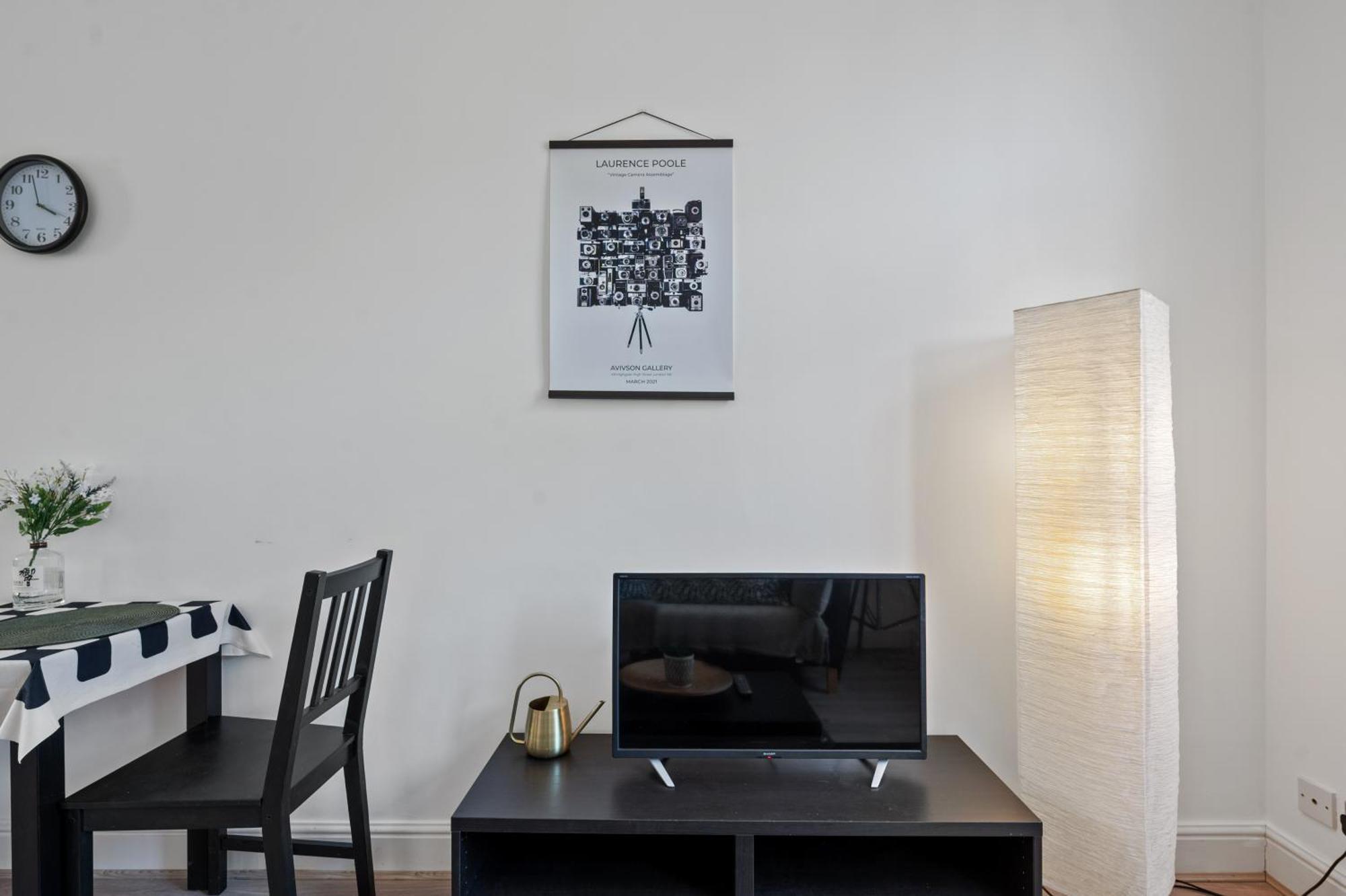 Appartement One-Bed Flat, Kensington, Bank Payment To The Host Within 24H From The Reservation à Londres Extérieur photo